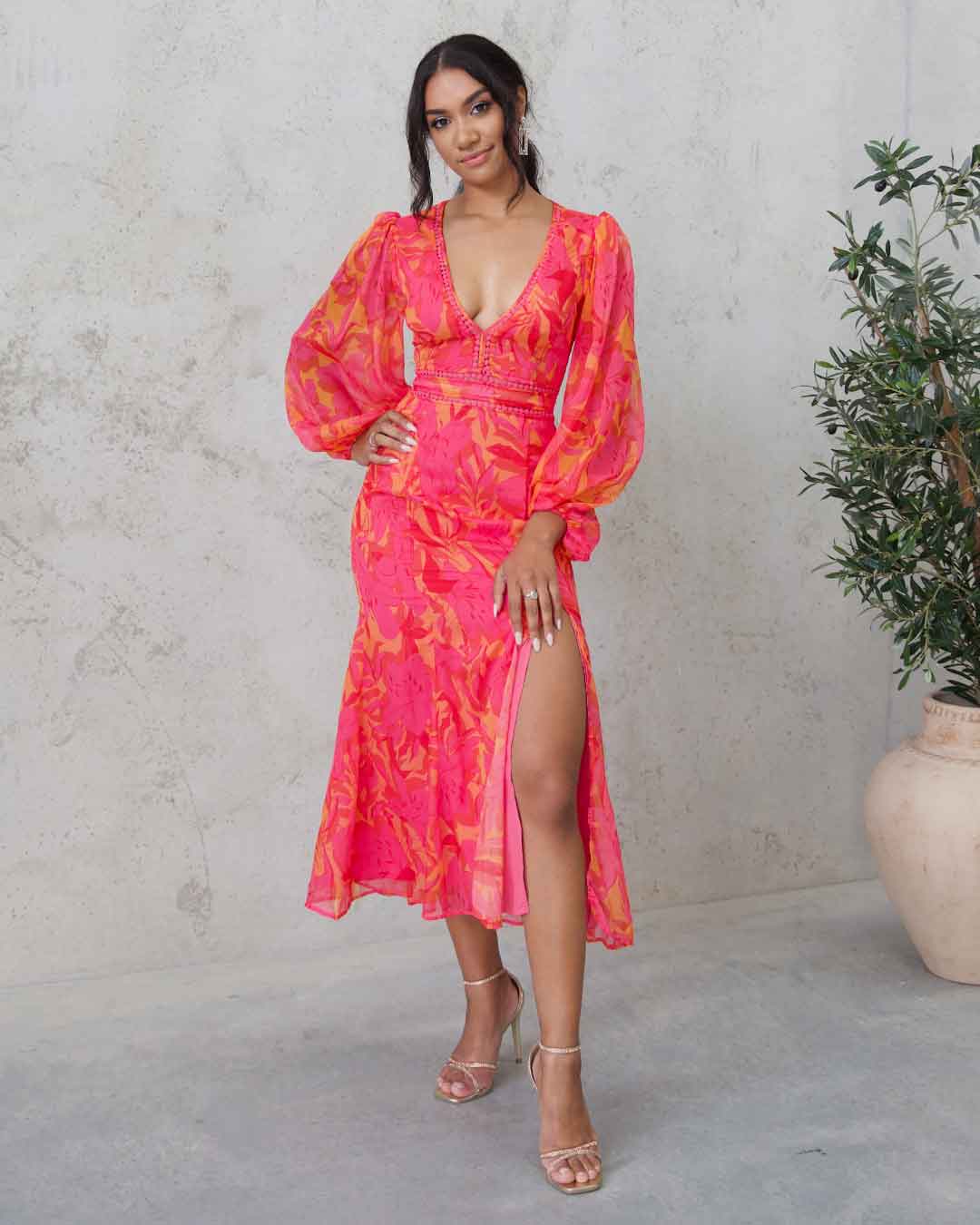 Isadora Chiffon Midi Dress - Pink Floral Miss Runway Boutique Isadora Chiffon Midi Dress - Pink Floral Miss Runway Boutique