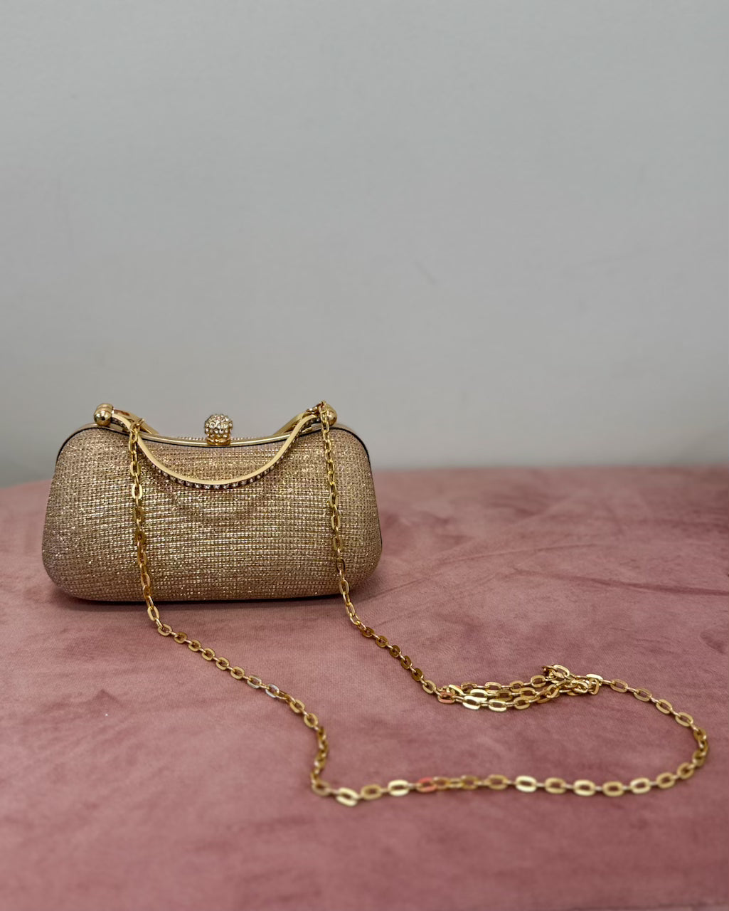 Luna Clutch Gold
