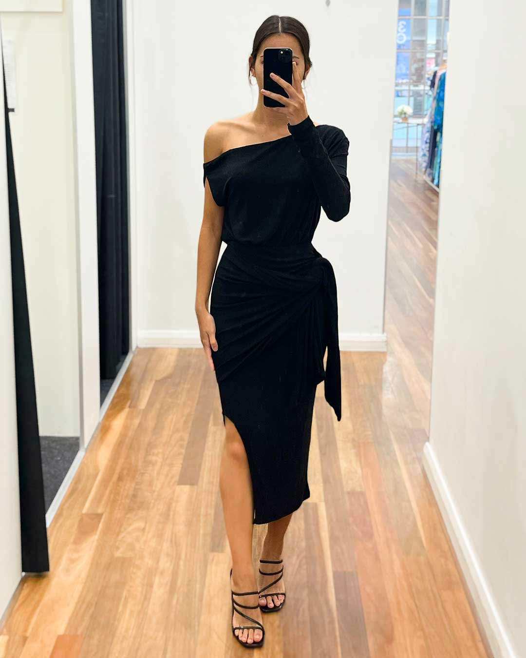 Merlow Glitter Midi Dress - Black