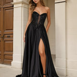 kaia.corset.black.front