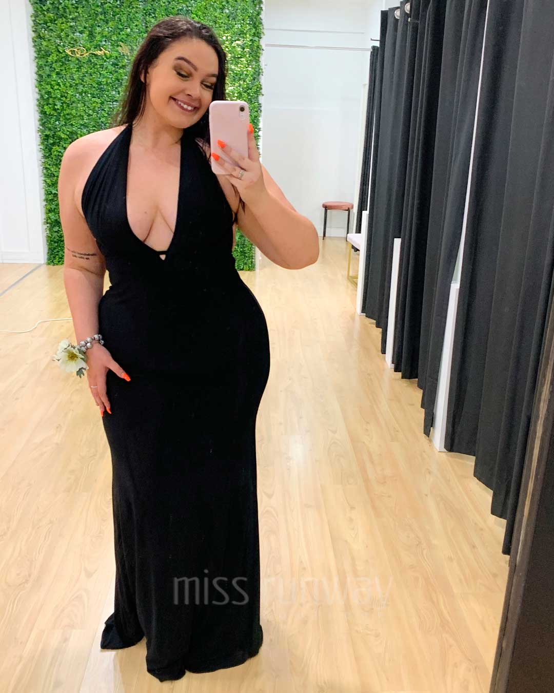Alexis Gown - Black