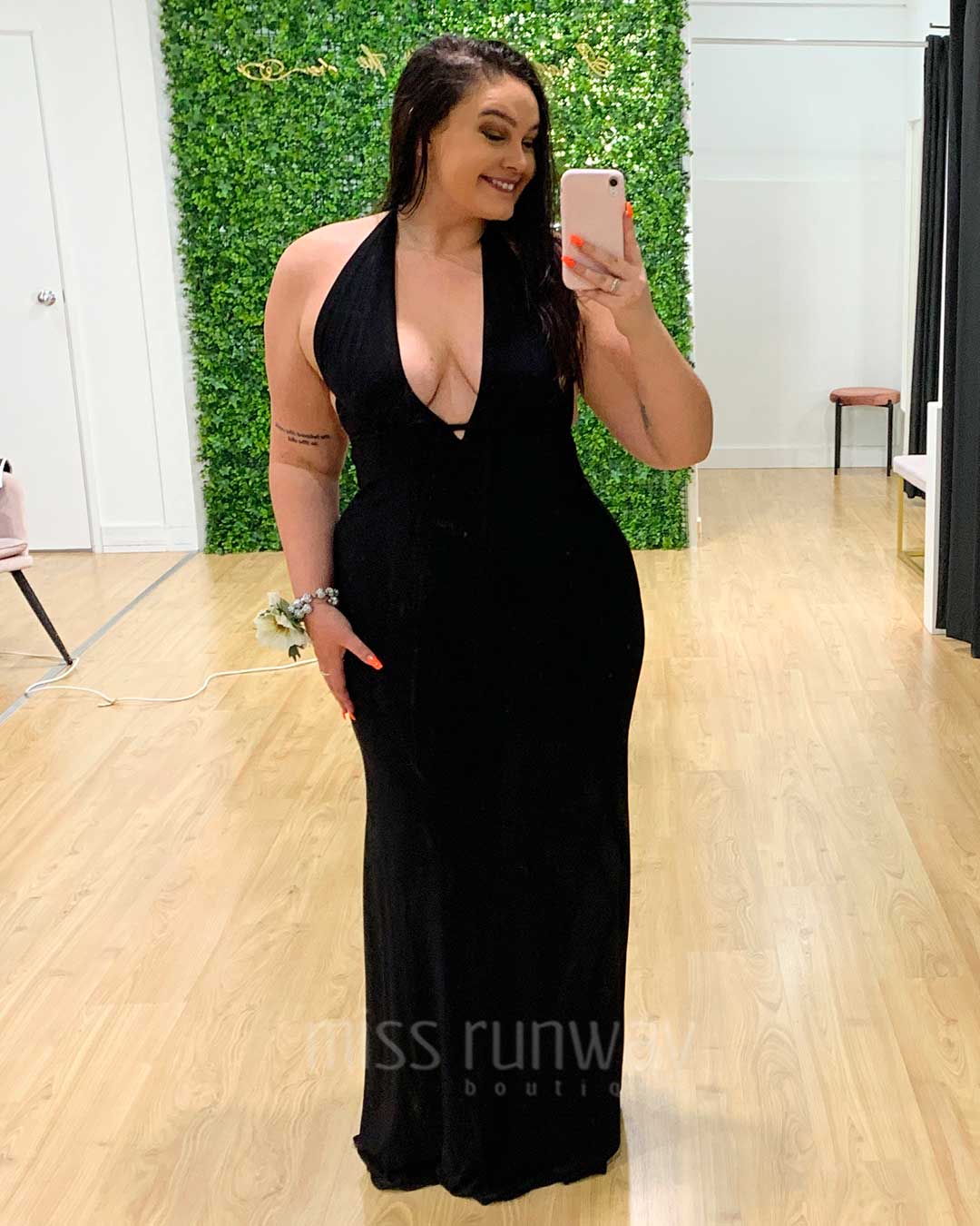 Alexis Gown - Black