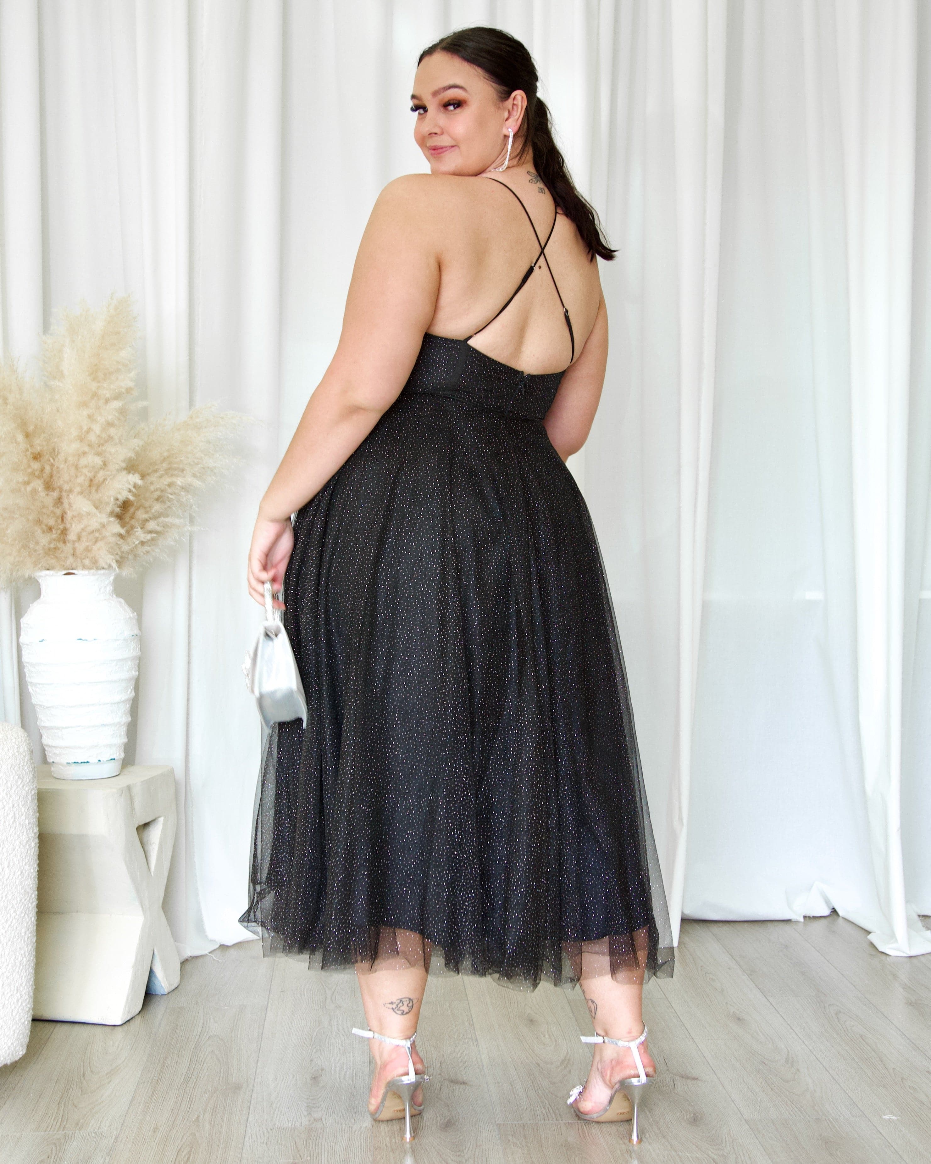Carrie Glitter Midi Dress - Black