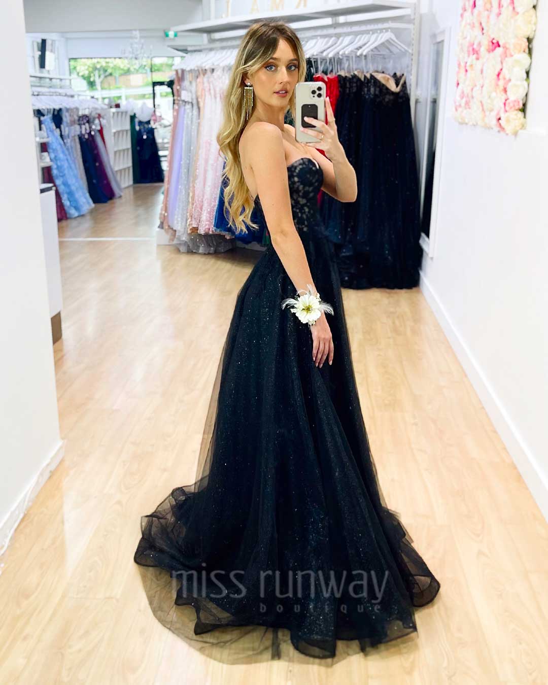 Hadley Tulle Glitter Gown - Black