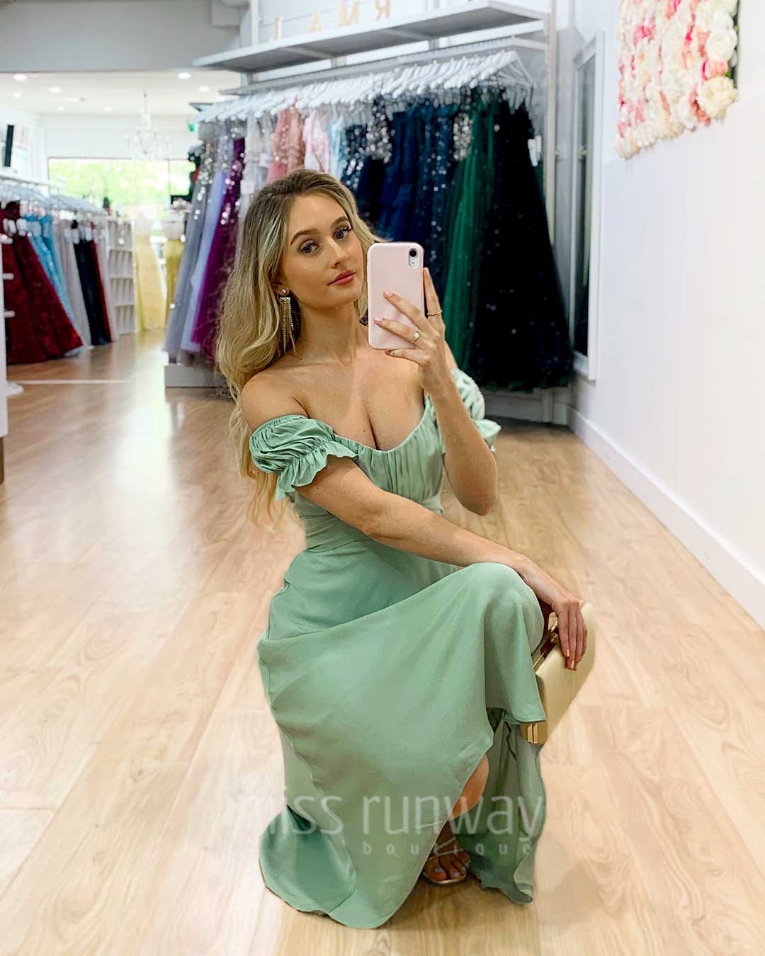 Masie Midi Dress - Pistachio