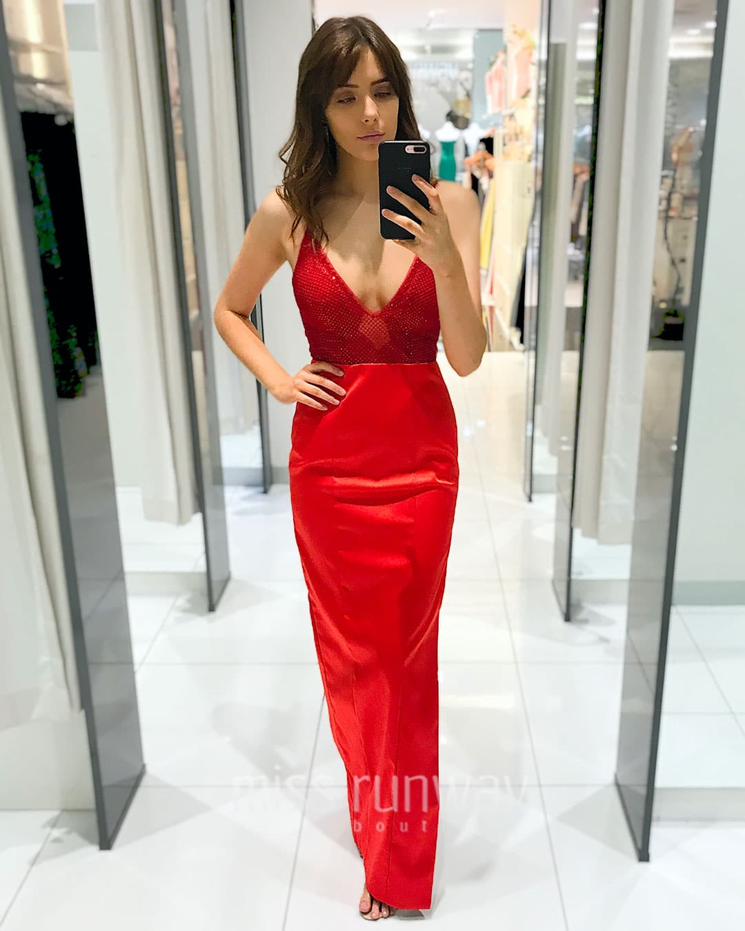 Sansa Beaded Gown - Red