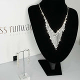 Elizabeth Jewellery Set - Silver