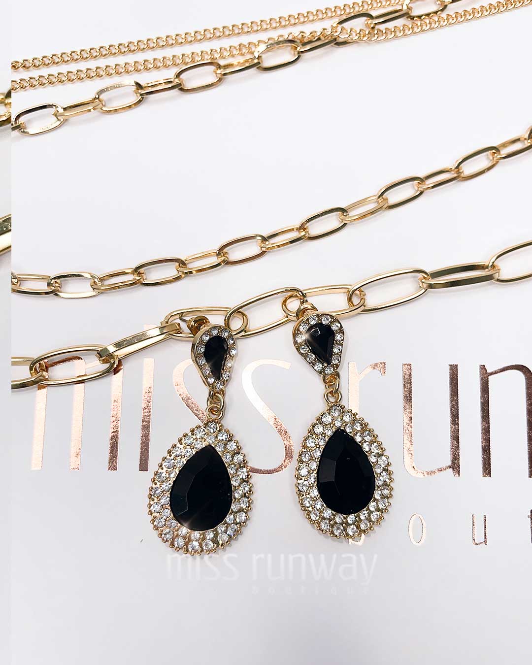 teardrop-jewel-earrings-black