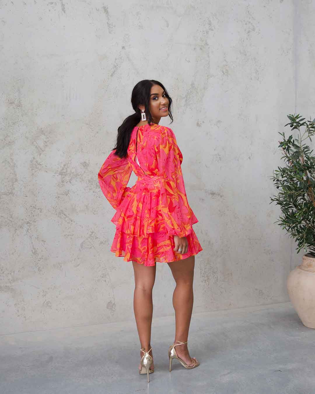 Harlow Chiffon Mini Dress Pink Floral โ Miss Runway Boutique