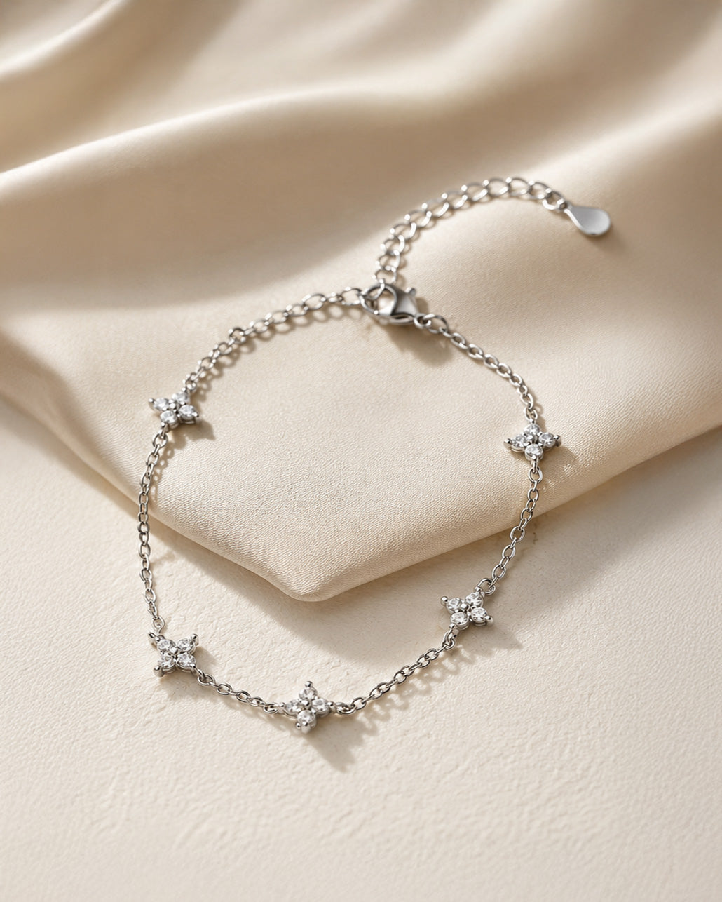Petal Bracelet Silver