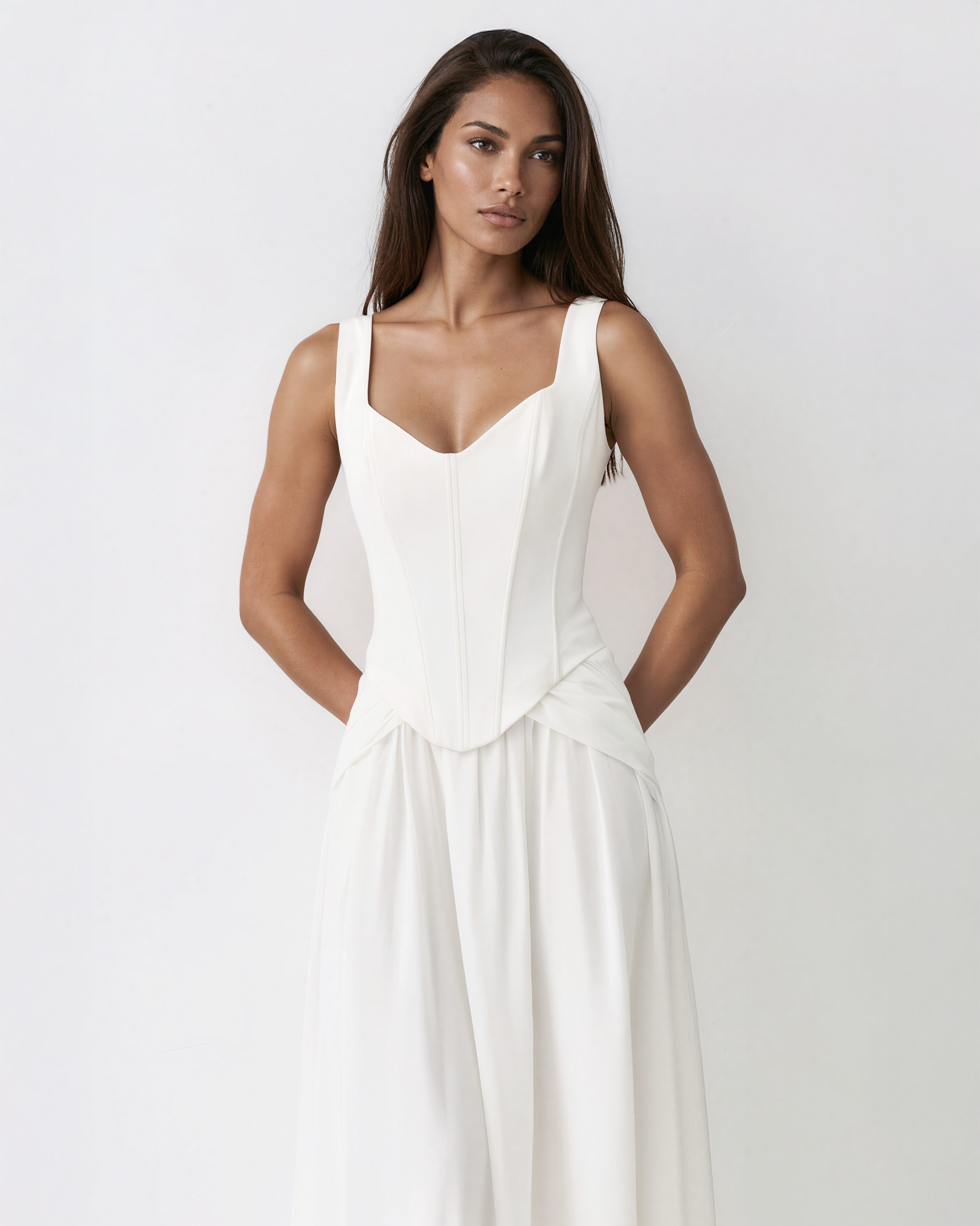 Lucia Maxi Dress White front close