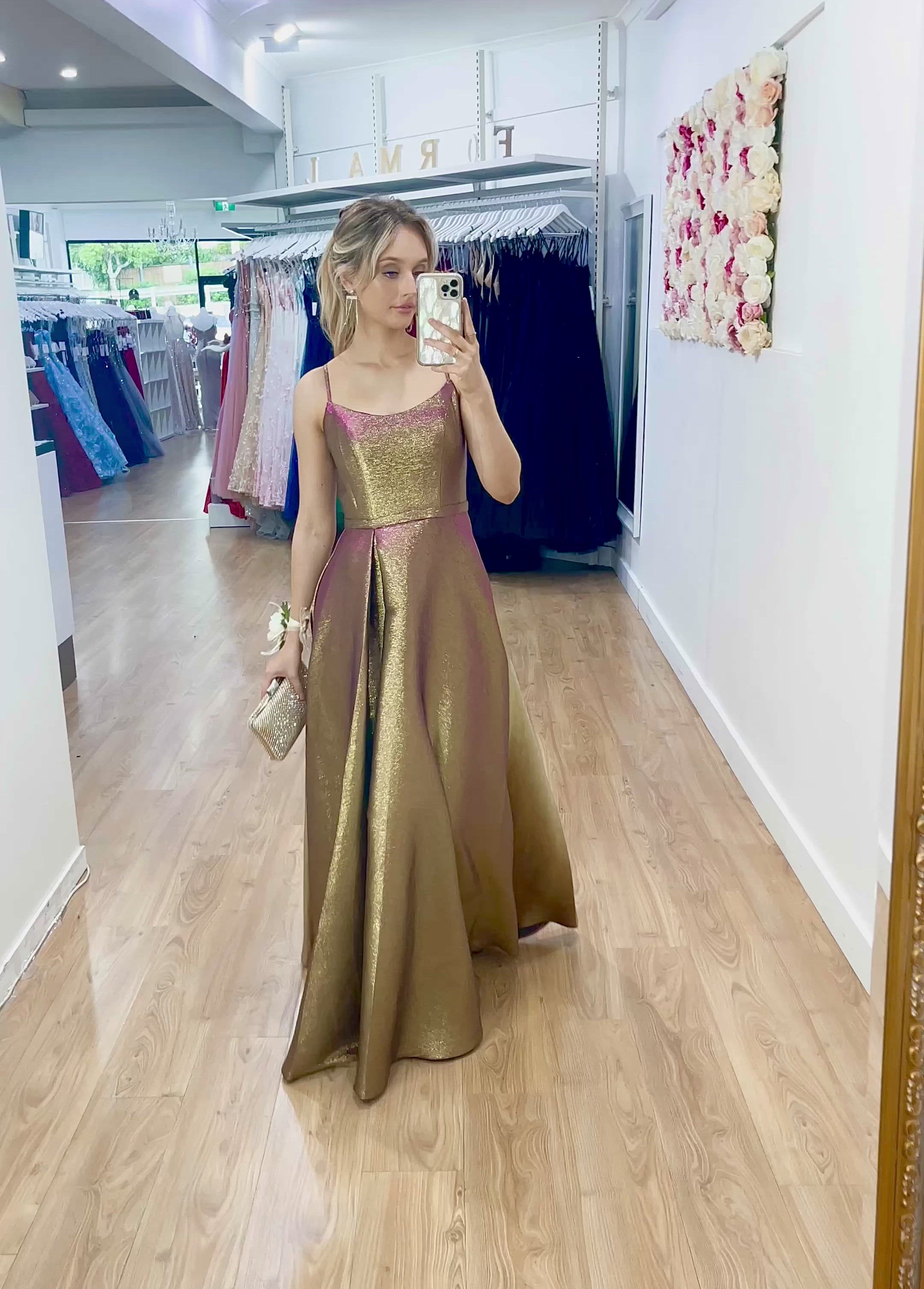 Apollo Metallic Gown - Gold