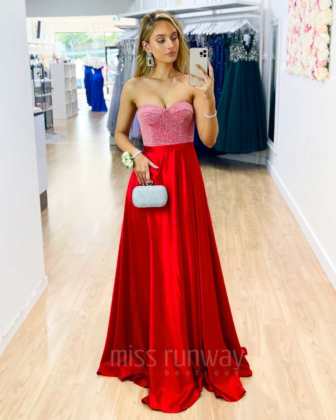 Elizabeth Gown - Red