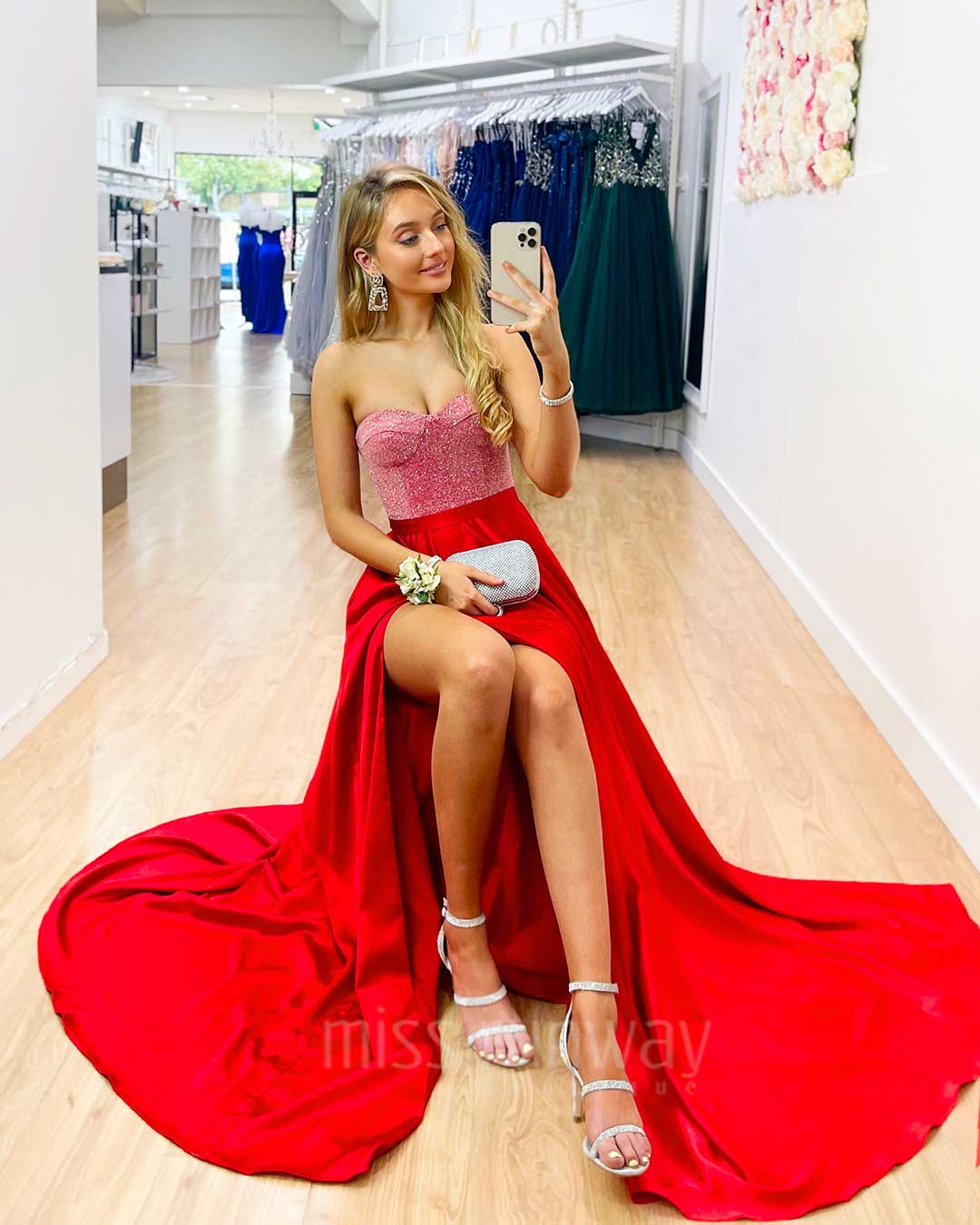 Elizabeth Gown - Red