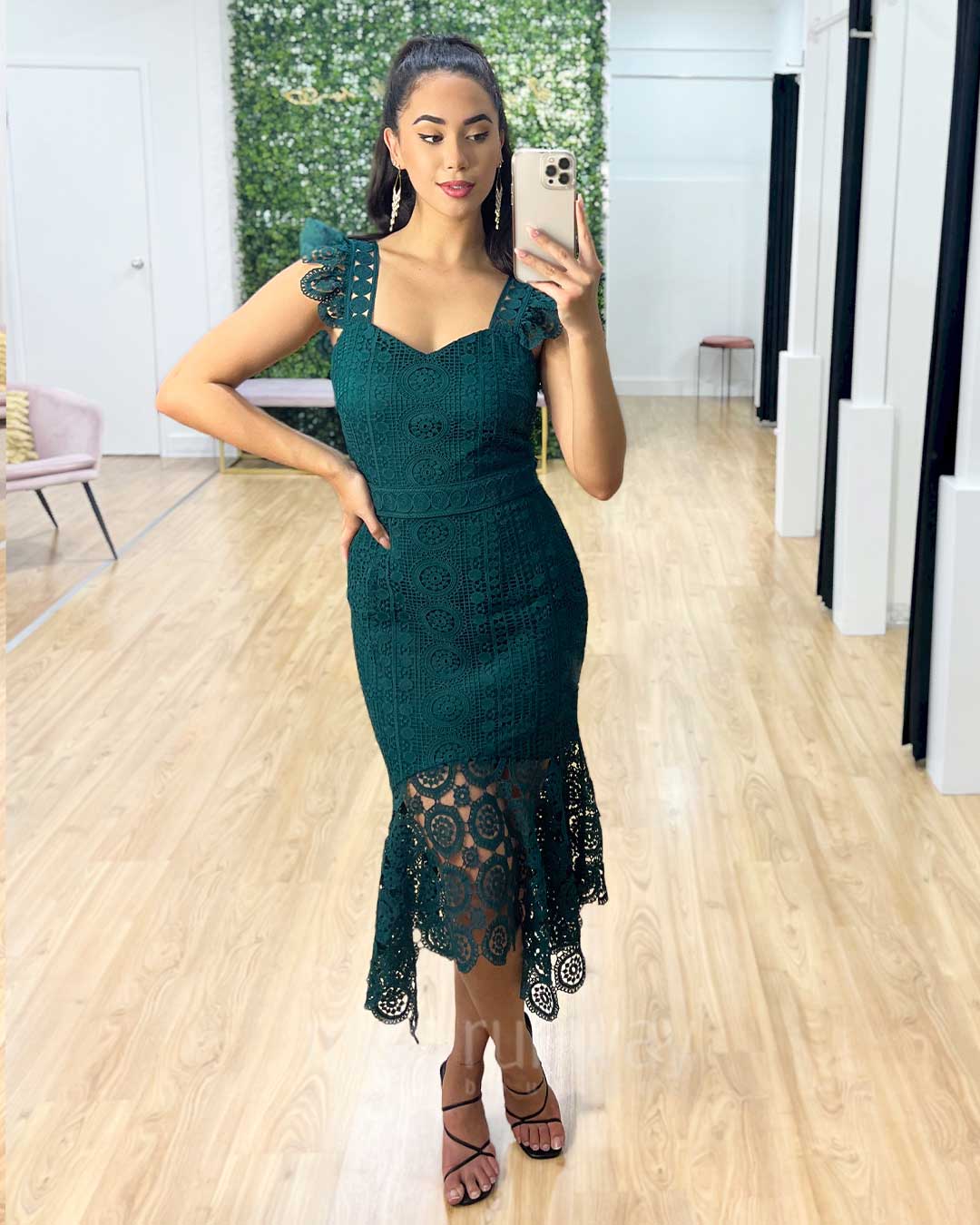 Buy Giselle Lace Midi Dress - Emerald Green Miss Runway Boutique Buy Giselle Lace Midi Dress - Emerald Green Miss Runway Boutique