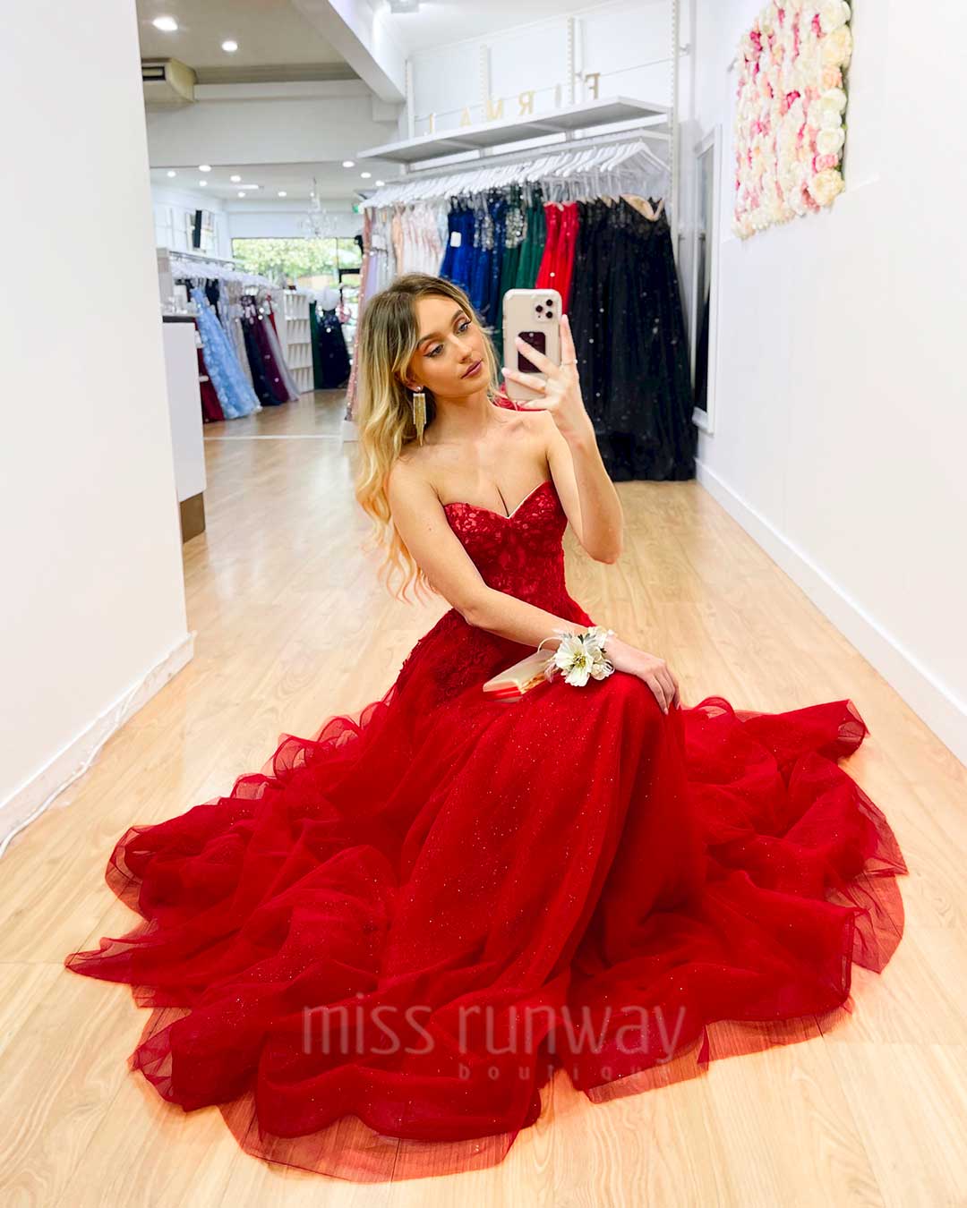 Hadley Tulle Glitter Gown - Red