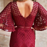 Reyna Lace Midi Dress - Red
