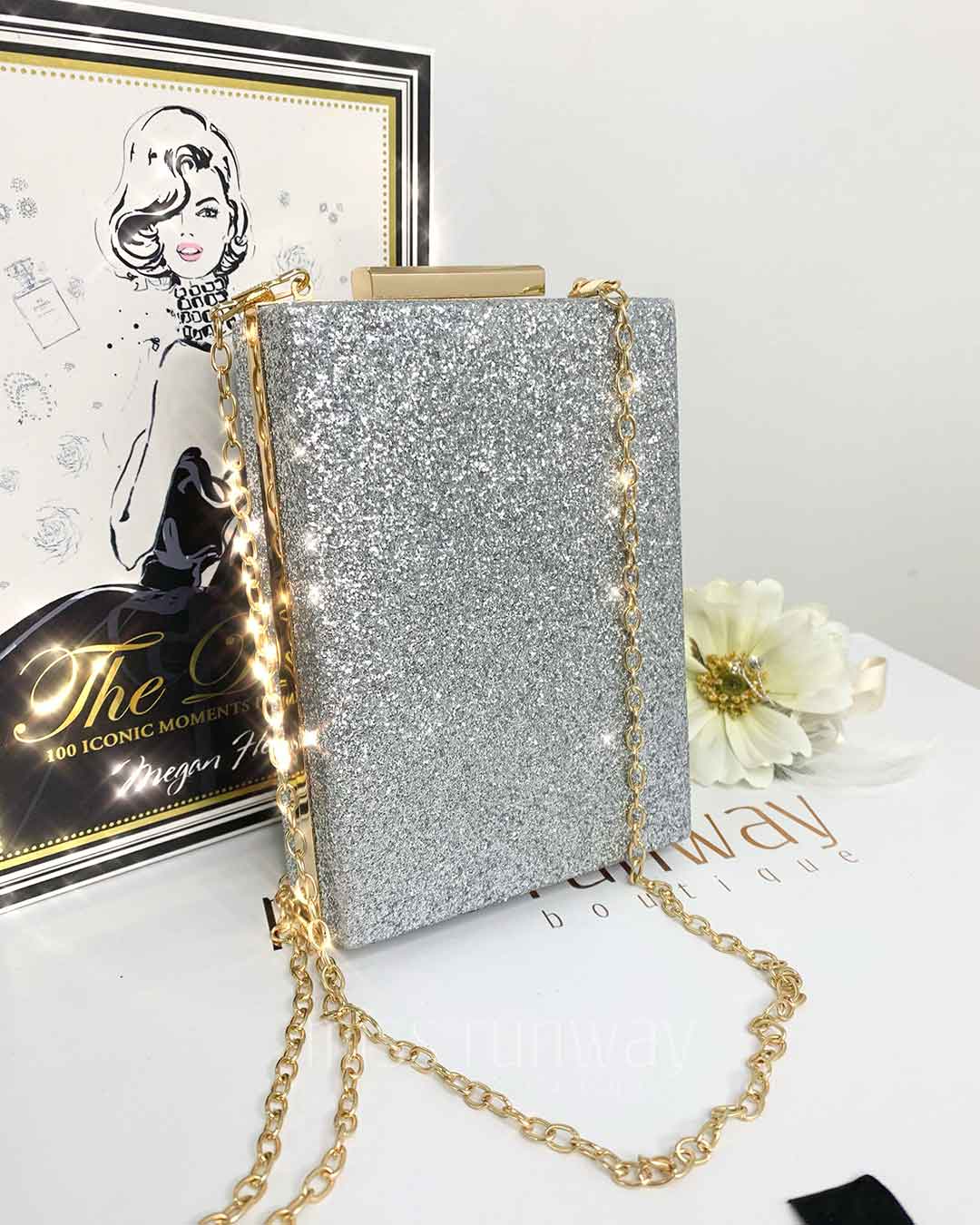 Sandy Glitter Box Clutch Silver