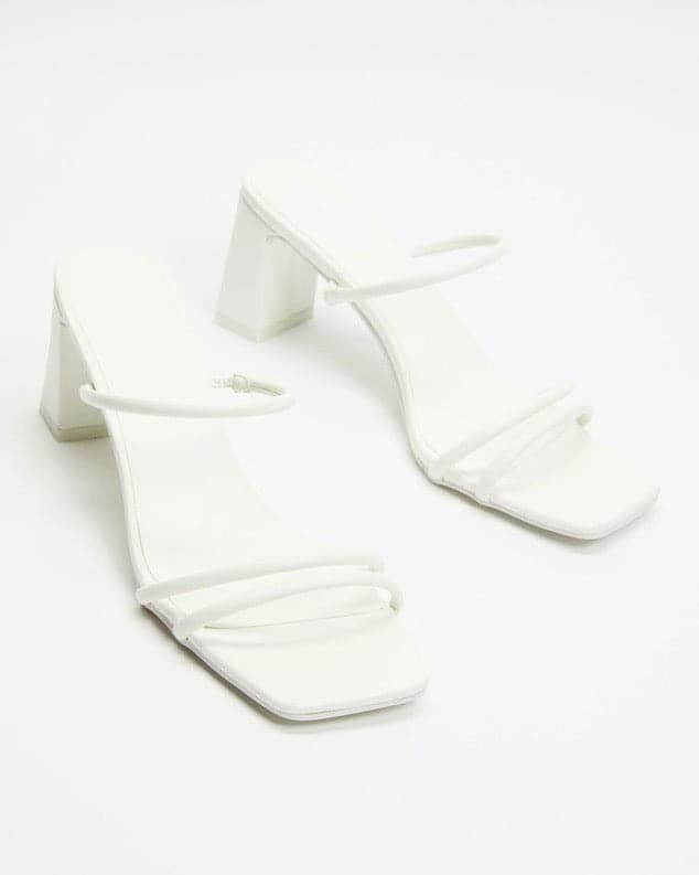 Isoka Heels - White